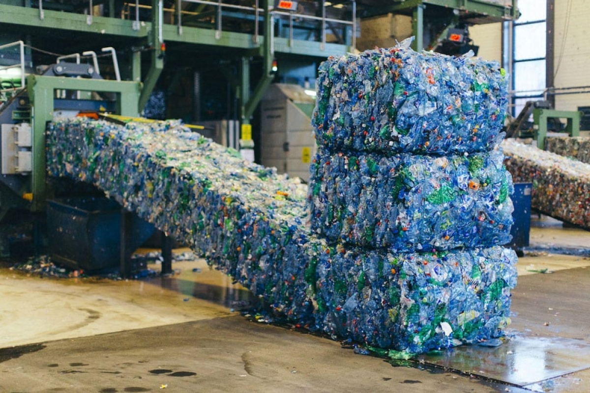thu mua và tái chế nhựa