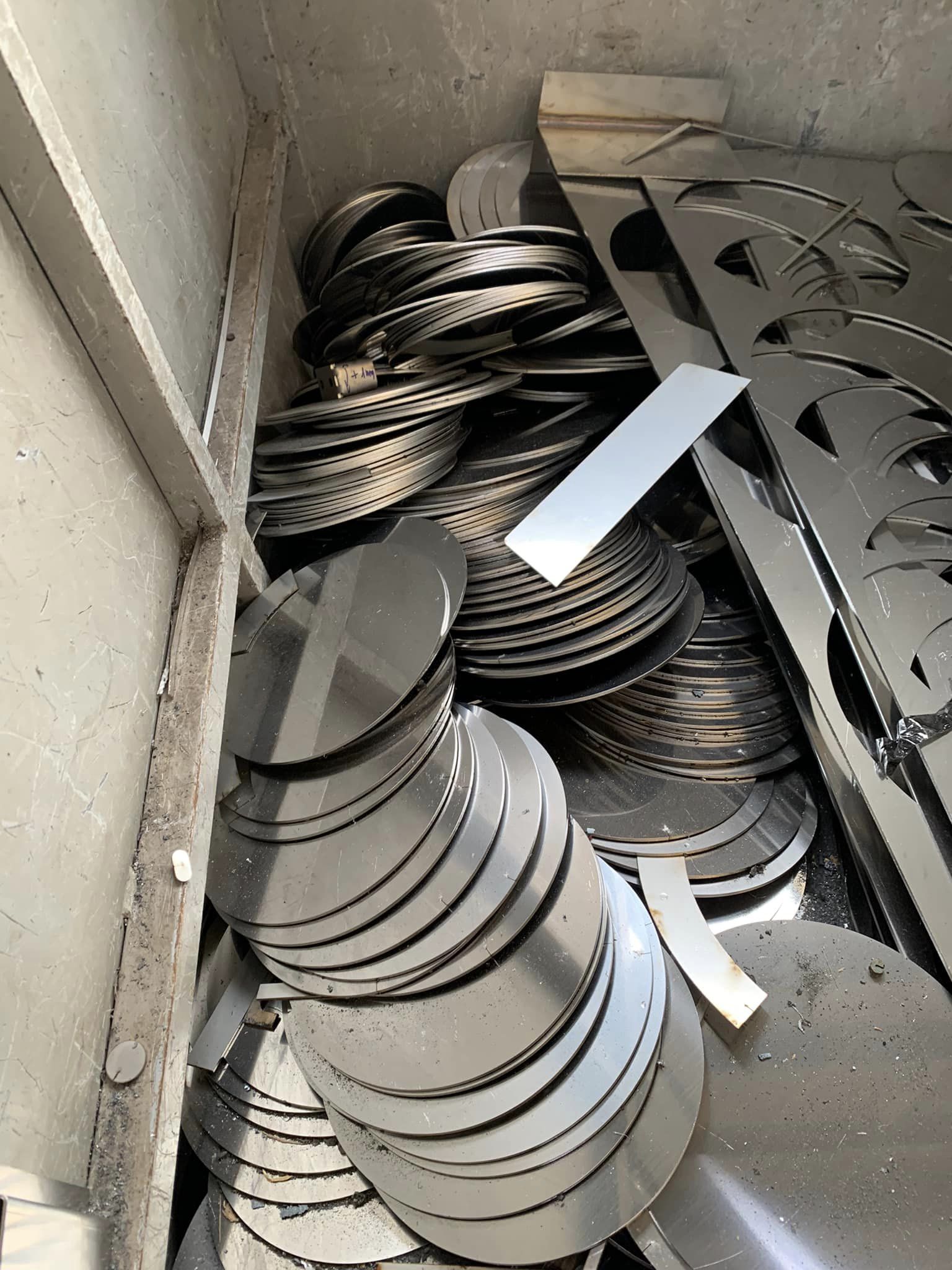 inox va thep khong gi co khac nhau khong 3