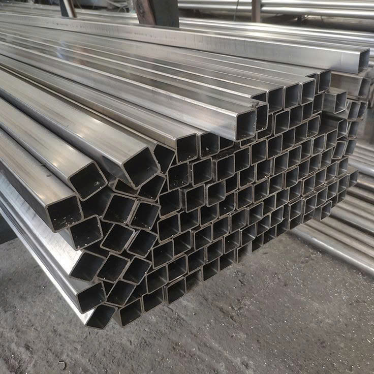 Tại sao nhôm được dùng làm vật liệu xây dựng?
